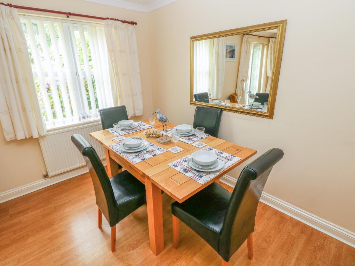 2 Primrose Cottage サンダースフット エクステリア 写真